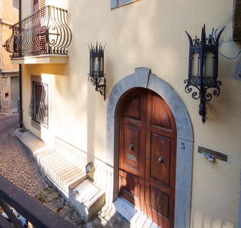 The Clock Houses Borgo Gallodoro Letojanni Exterior foto